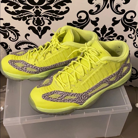 Jordan Other - Men’s Jorden 11 Low IE